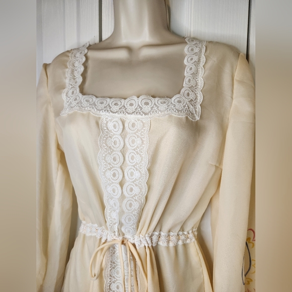 Vintage Dreamy 1970s Hand-Painted Boho Maxi • Sheer Ivory Nylon & Lace • S - Picture 3 of 13